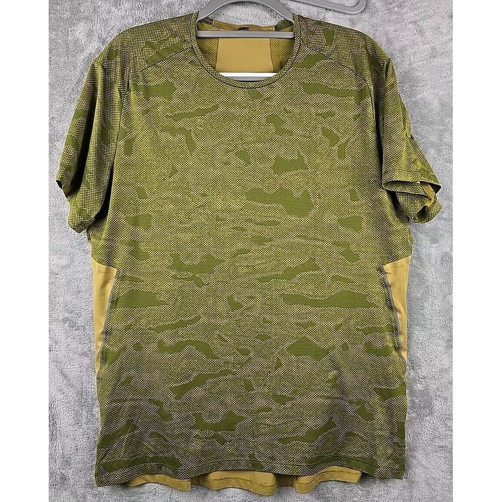 Lululemon Fast Free Shirt Mens Large Green Chroma Camo Run Gym Short Sleeve